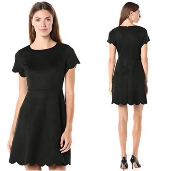 PAPPAGALLO Scalloped Short Sleeve Dress in Black Size 6 - Picture 3 of 4